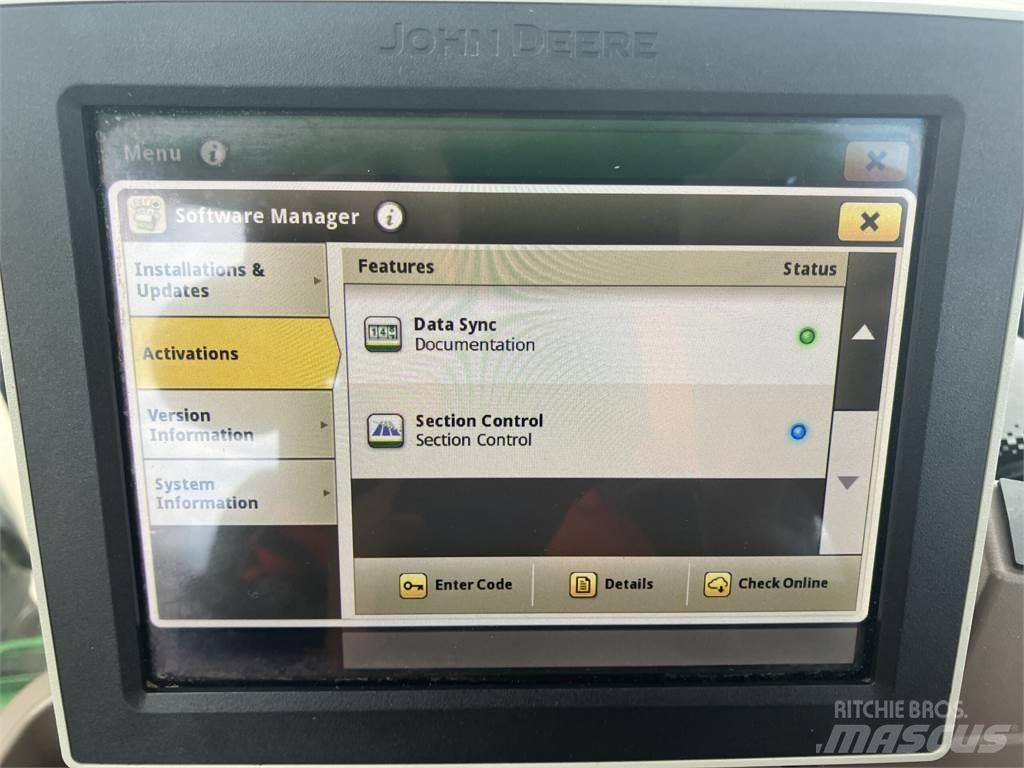 John Deere 6155R Traktori