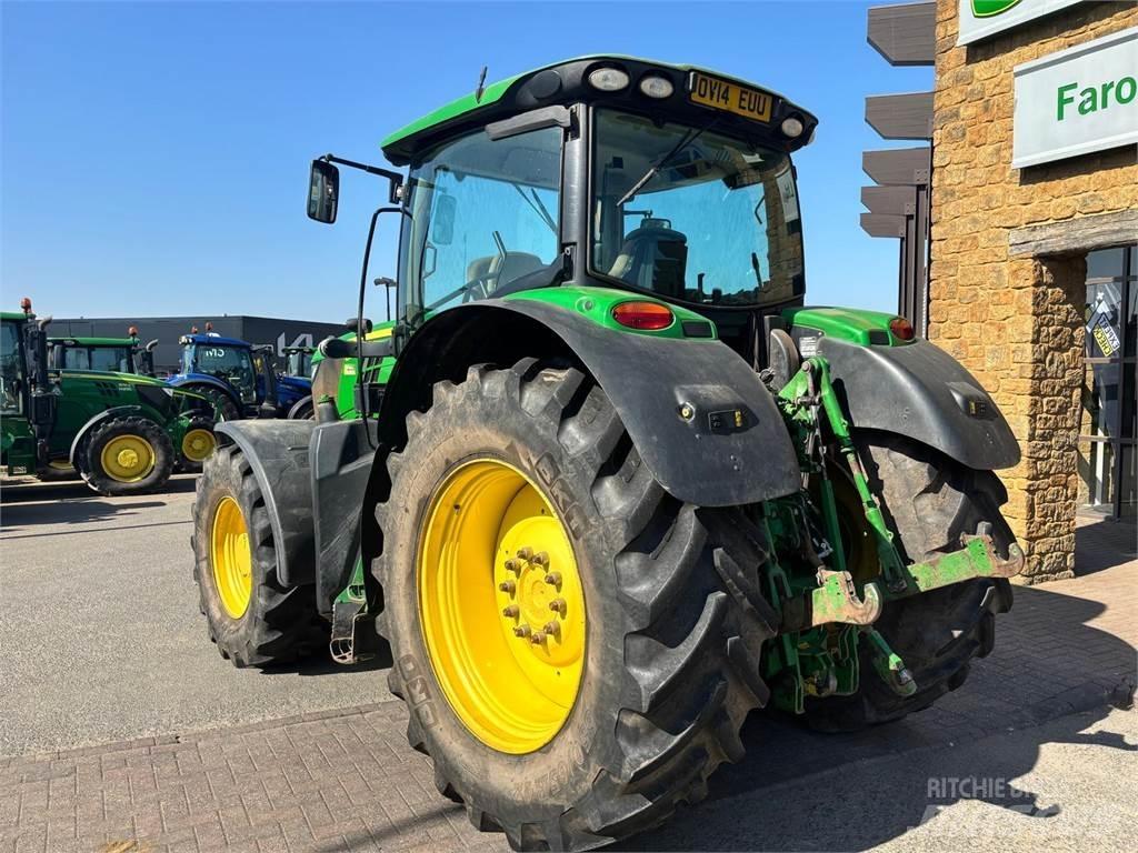 John Deere 6190R Traktori