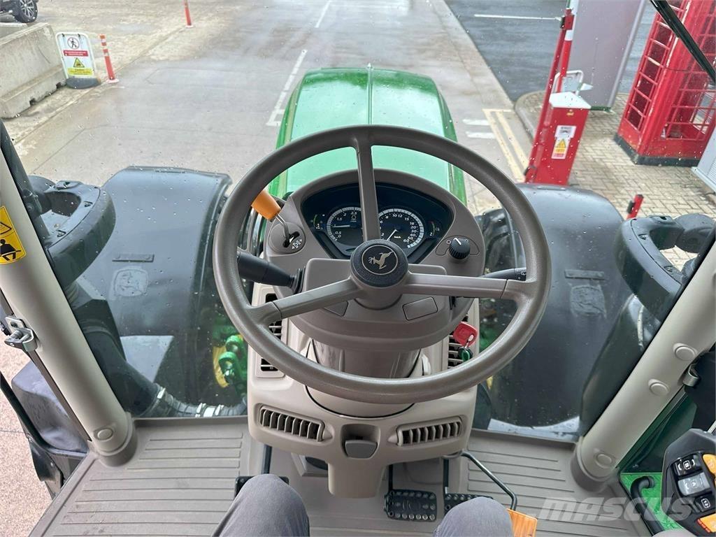 John Deere 6250R Traktori
