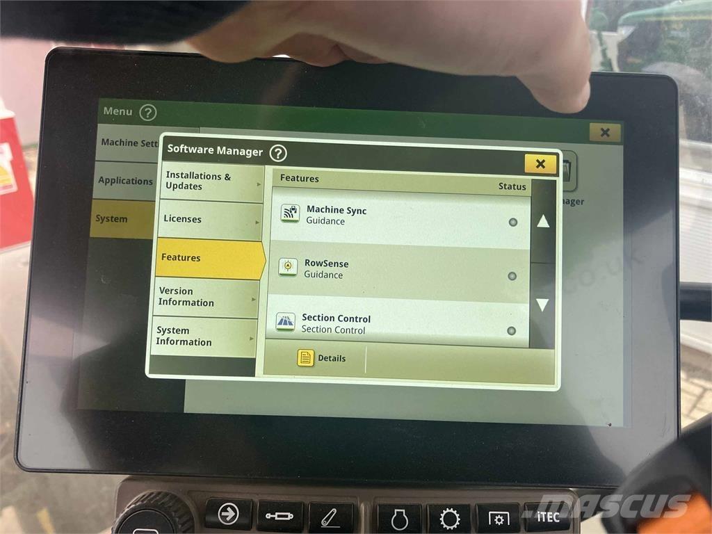 John Deere 6R 130 Traktori