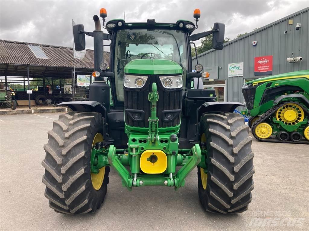John Deere 6R 195 Traktori