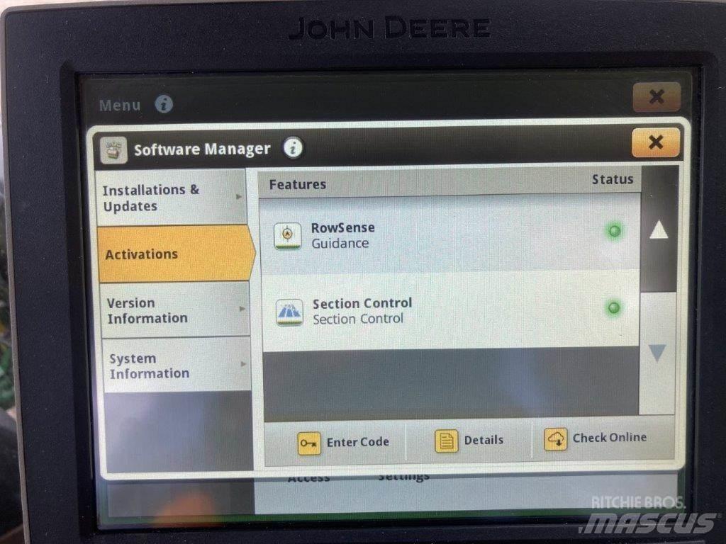 John Deere 6R 215 Traktori