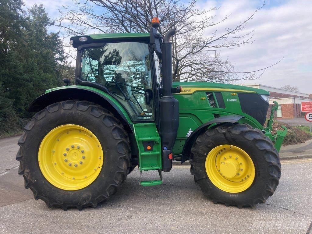 John Deere 6R 215 Traktori