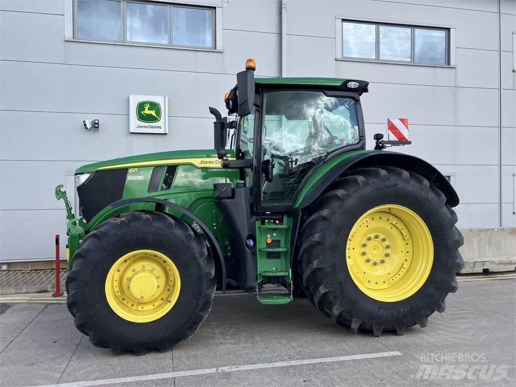 John Deere 6R 215 Traktori