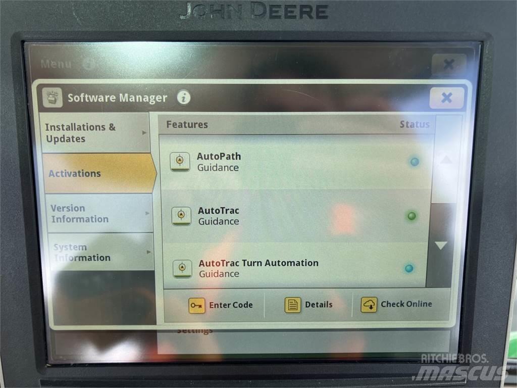 John Deere 6R 215 Traktori