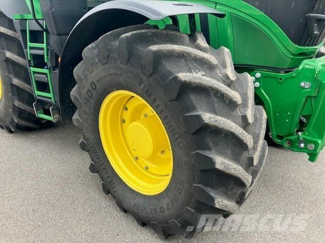 John Deere 6R 250 Traktori