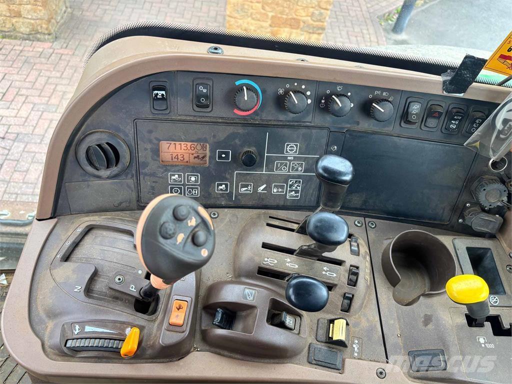 John Deere 7830 Traktori