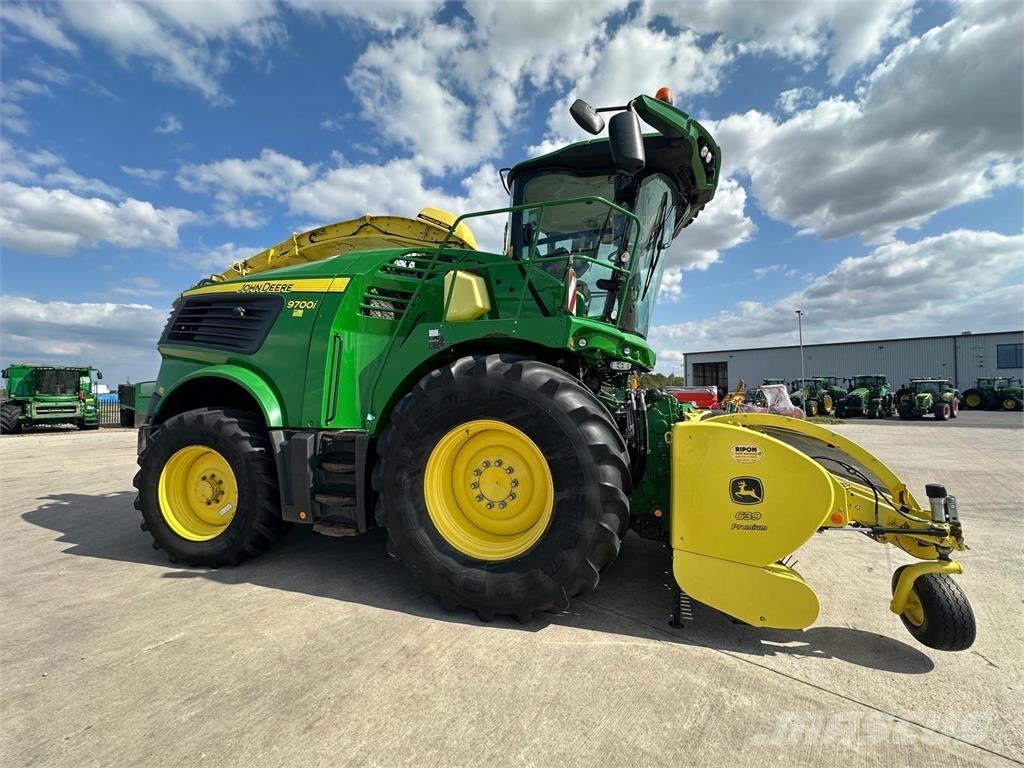 John Deere 9700i Strojevi za krmu na vlastiti pogon