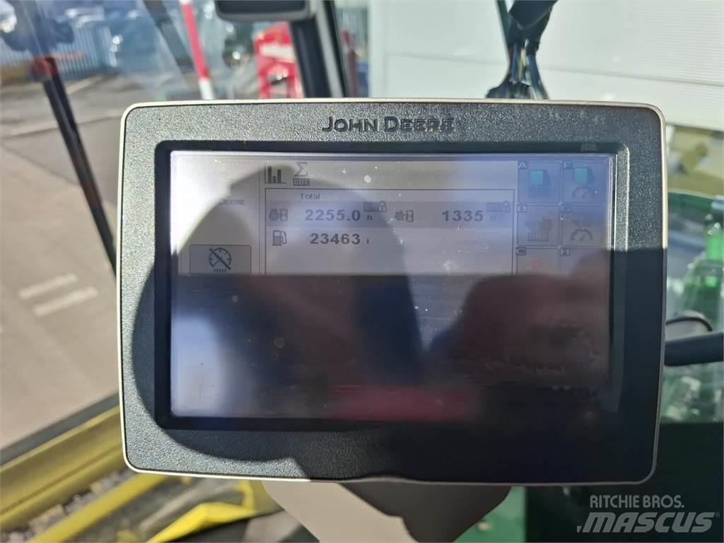 John Deere 9900 Strojevi za krmu na vlastiti pogon