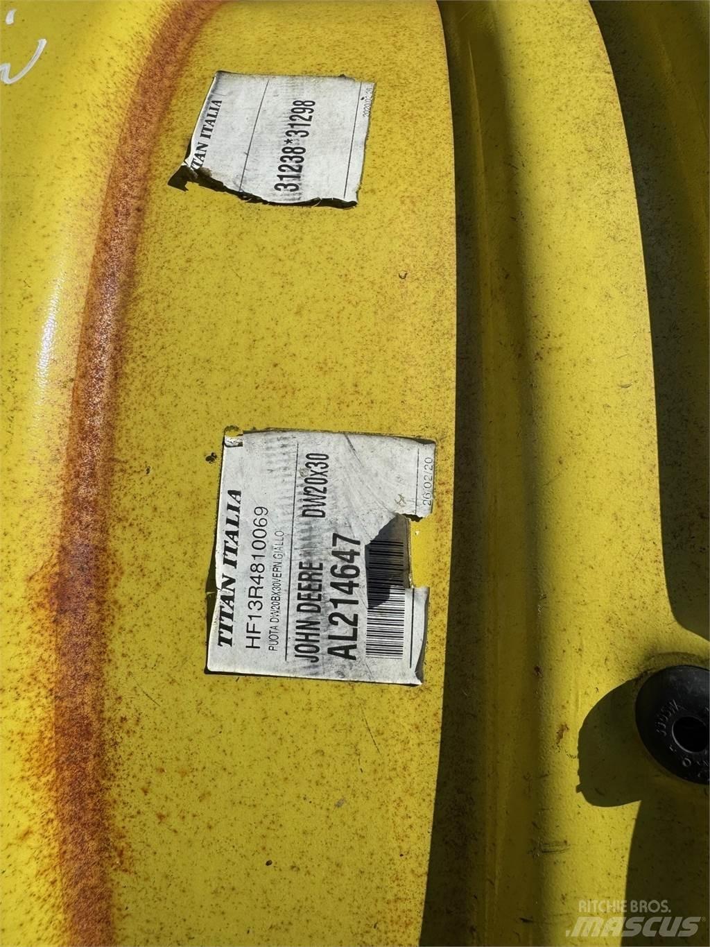 John Deere Example Gume, kotači i naplatci