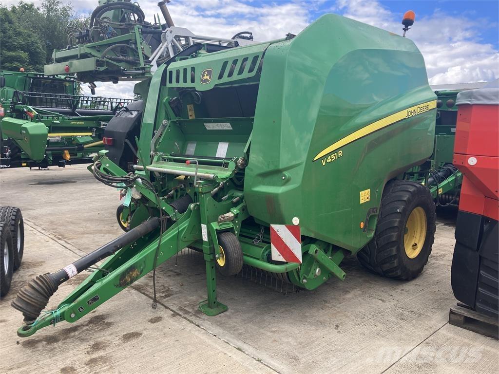 John Deere V451R Okretači i sakupljači sijena