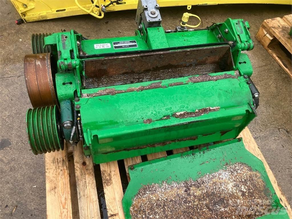 John Deere Wholecrop KP Strojevi za krmu na vlastiti pogon