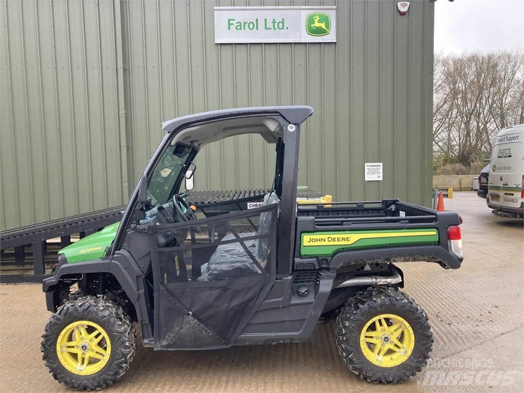 John Deere XUV835M Pomoćni strojevi