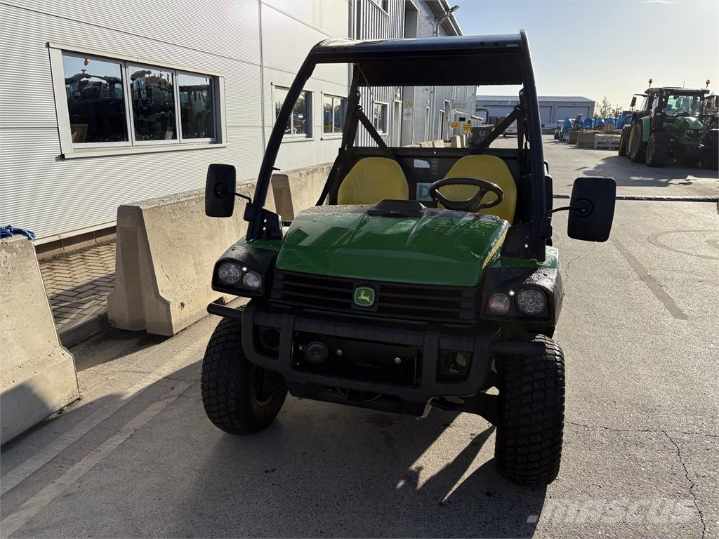 John Deere XUV855M Pomoćni strojevi