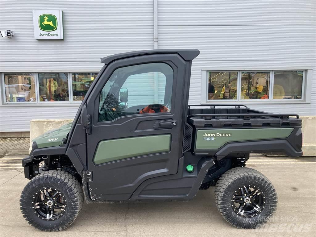 John Deere XUV875M Pomoćni strojevi