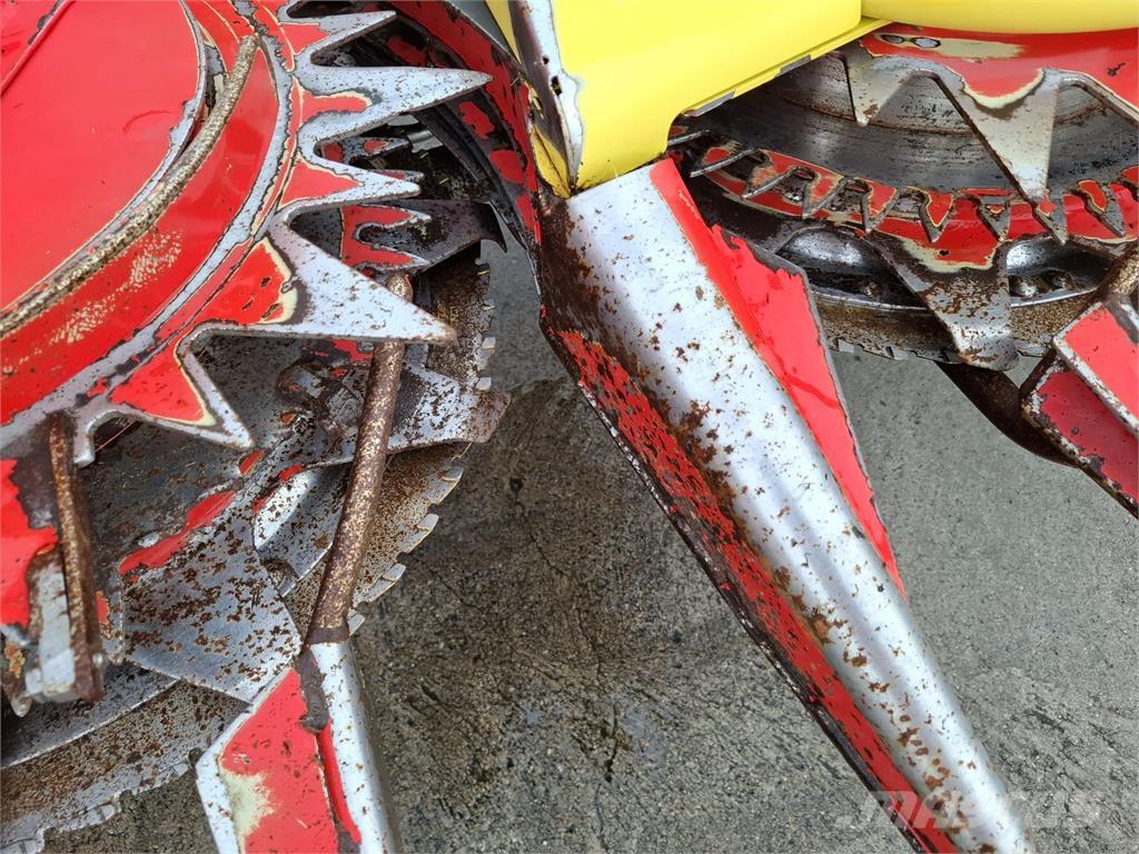 Kemper 390 Plus Strojevi za krmu na vlastiti pogon