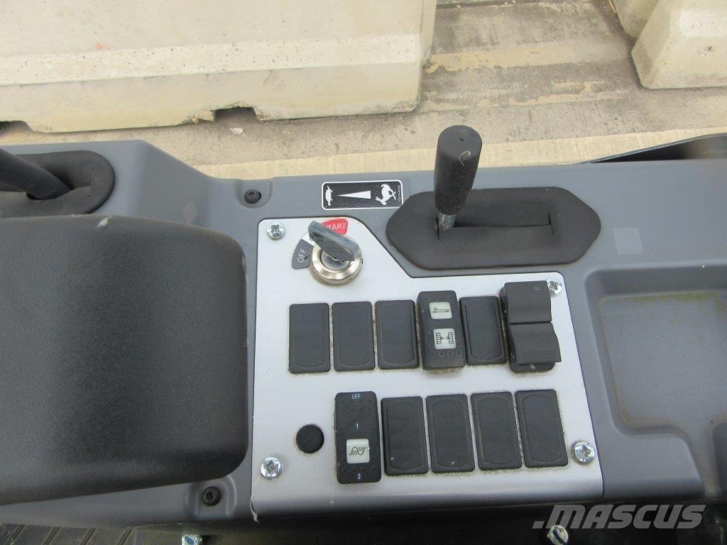 Yanmar SV19VT Bageri gusjeničari