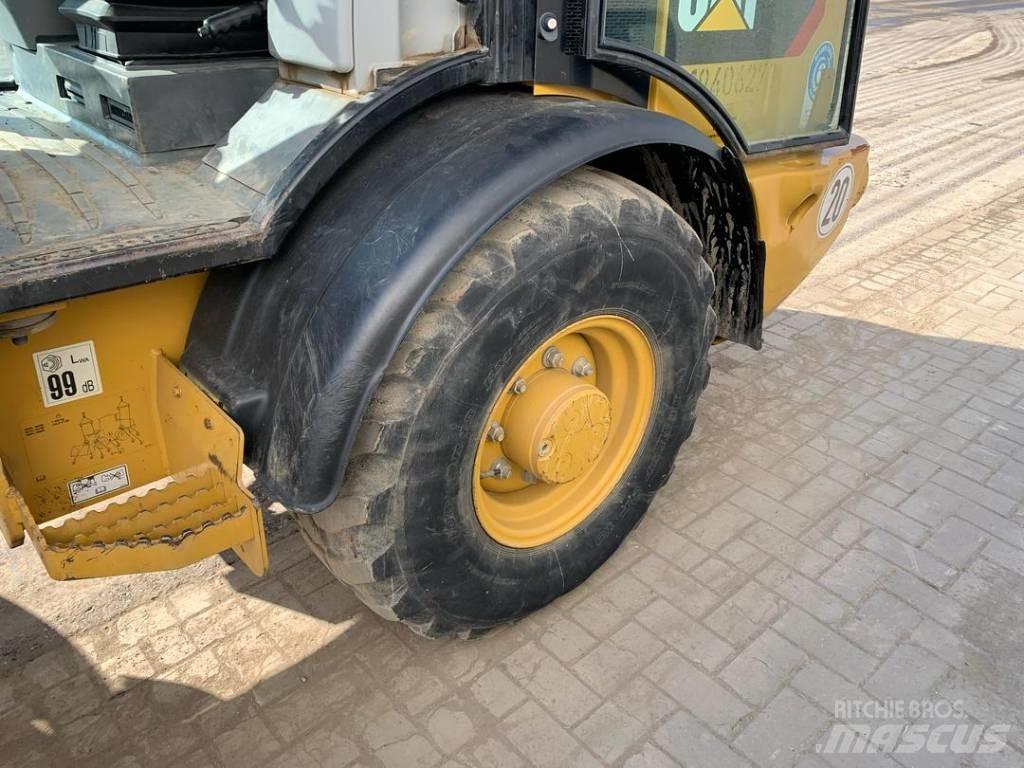 CAT 906 M Utovarivači na kotačima