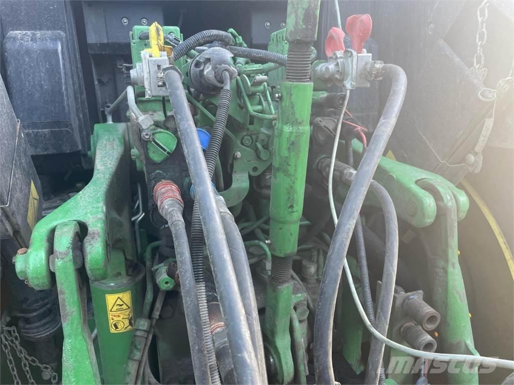 John Deere 6175M Traktori