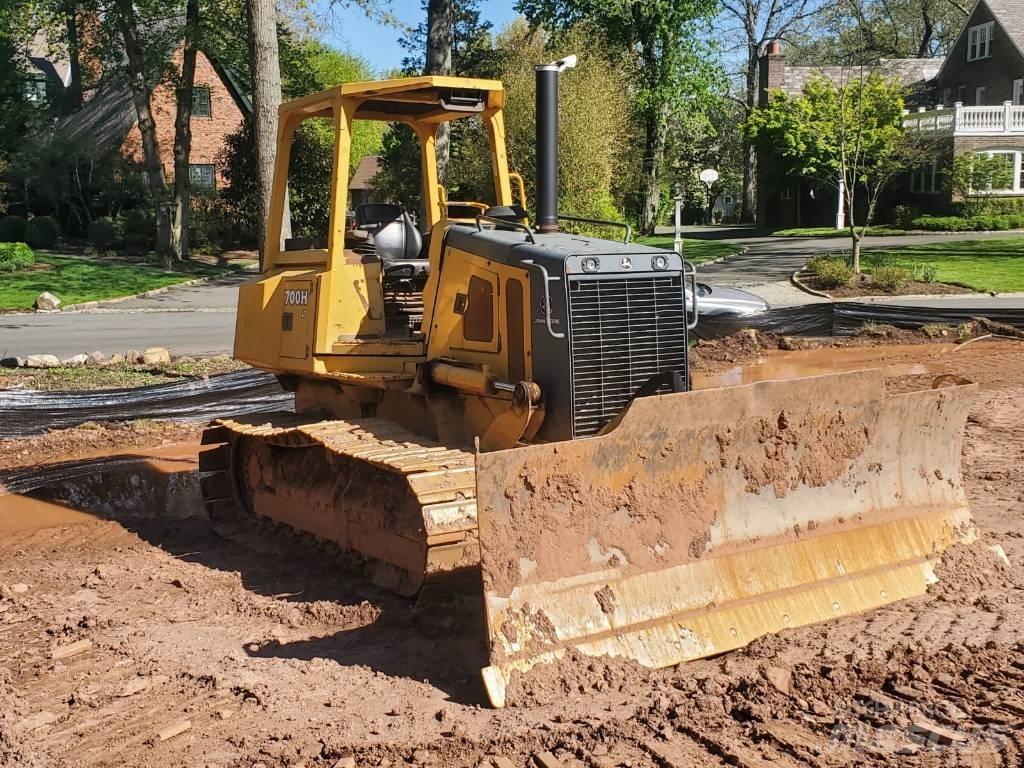 John Deere 700HLT Buldožeri gusjeničari