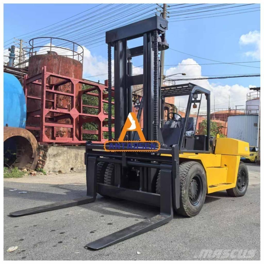 Komatsu FD150-7 Dizelski viličari