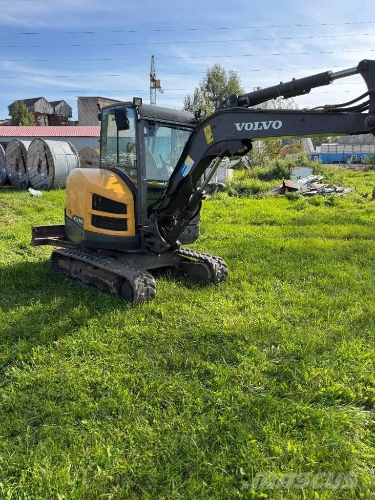 Volvo EC 35 D Mini bageri <7t