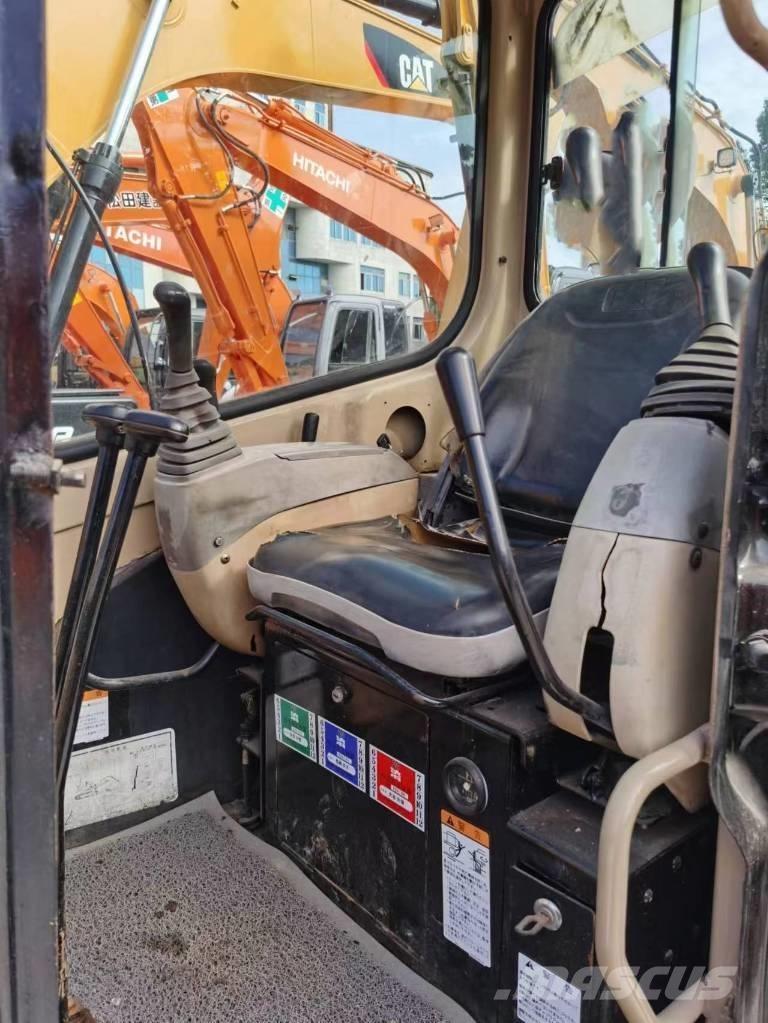 CAT 303 CR Mini bageri <7t