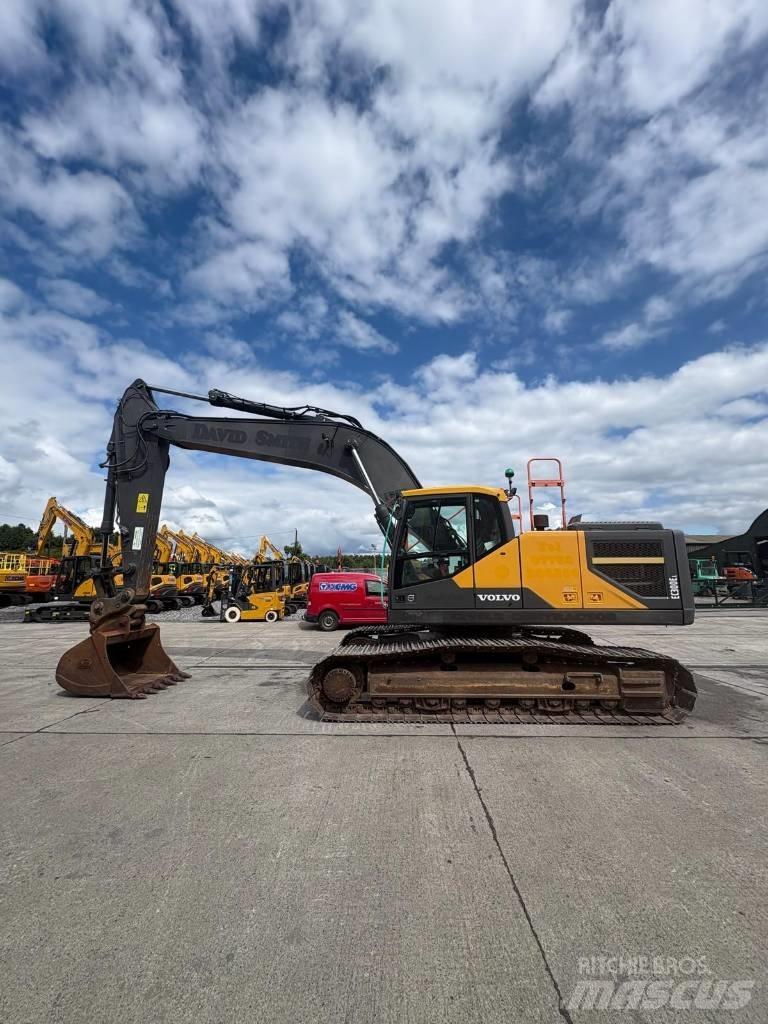 Volvo EC 300 EL Bageri gusjeničari