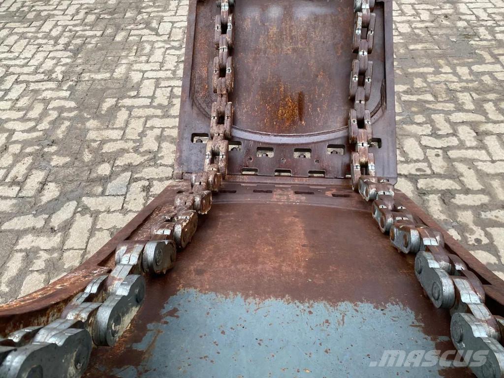 Liebherr GM020- 1 Grabilice