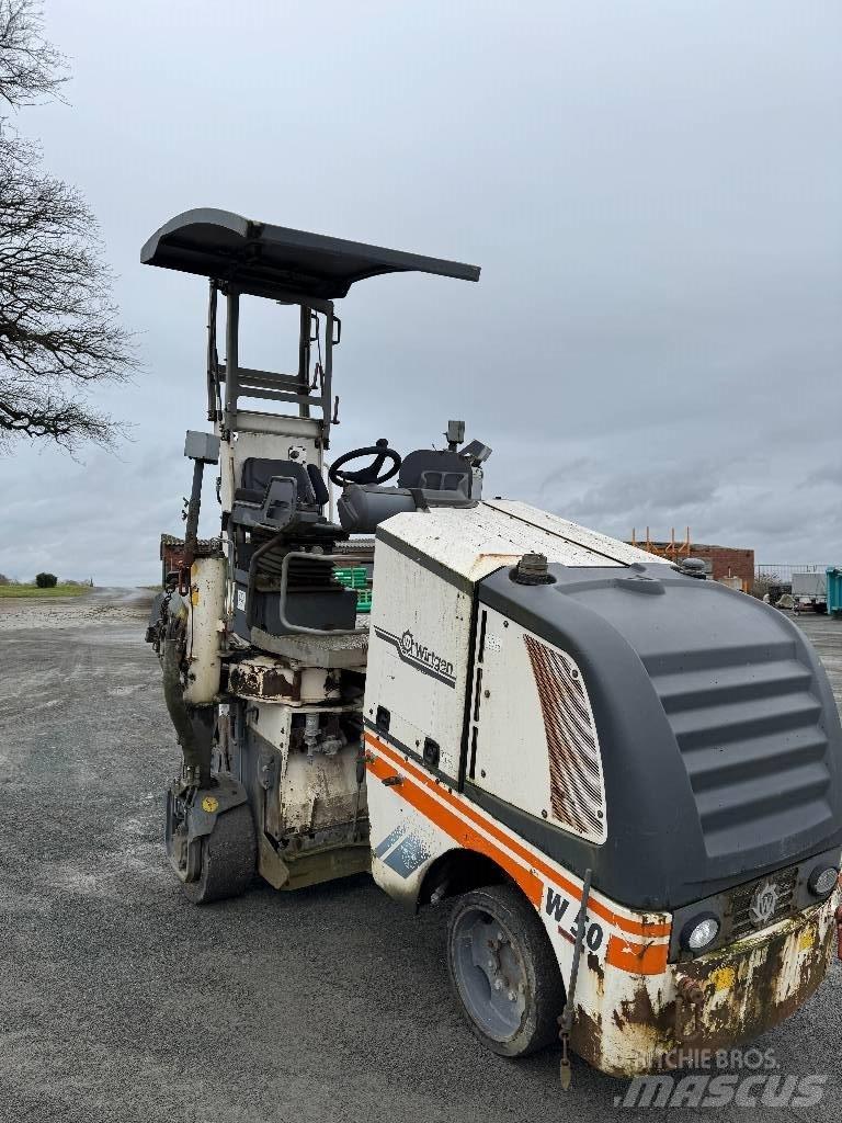 Wirtgen W 50 Asfaltne hladne glodalice