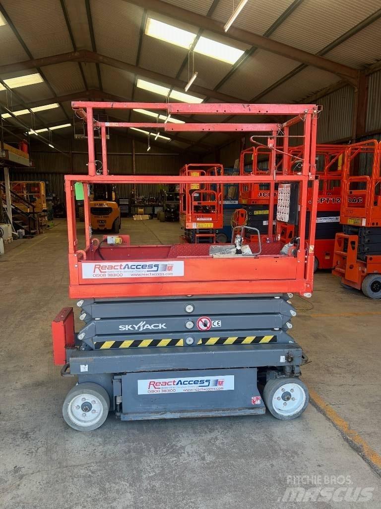 SkyJack SJ3219 Škaraste platforme