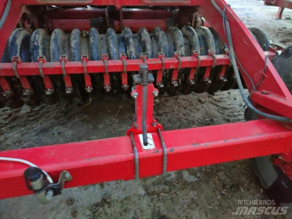 Horsch JOCKER 12 RT Tanjurače