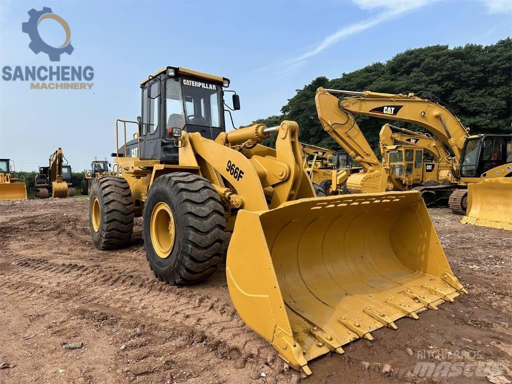 CAT 966F Utovarivači na kotačima