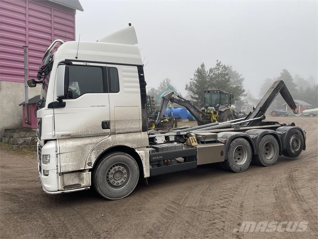 MAN TGX 35.580 Rol kiper kamioni s kukama za dizanje