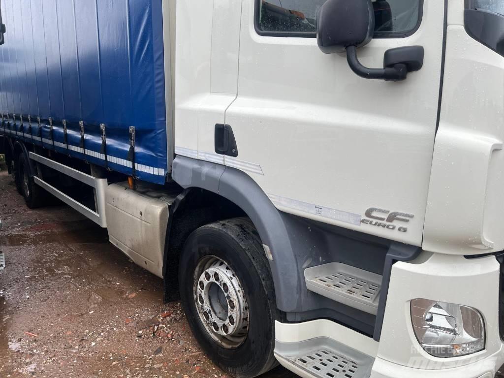 DAF CF 330 Kamioni sa ceradom