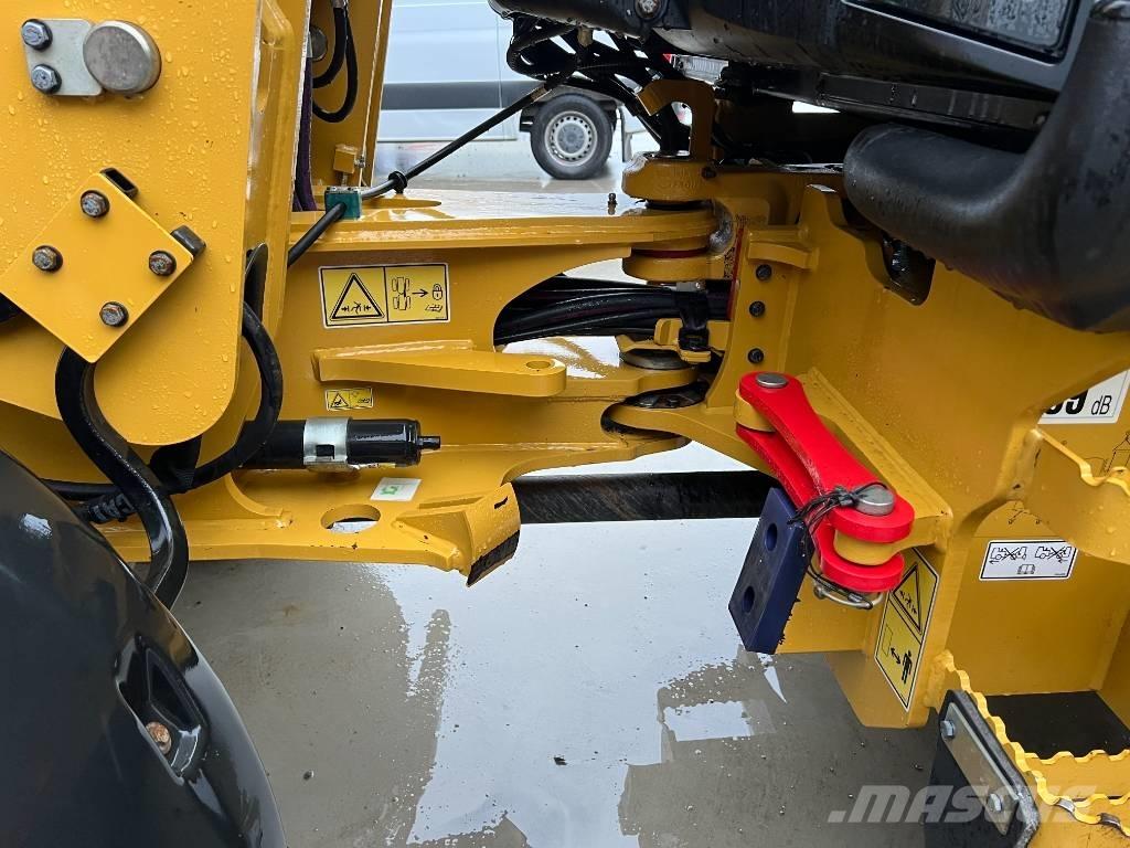 CAT 908M Utovarivači na kotačima