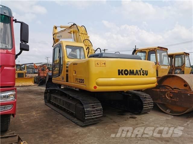 Komatsu PC 220-8 Bageri gusjeničari