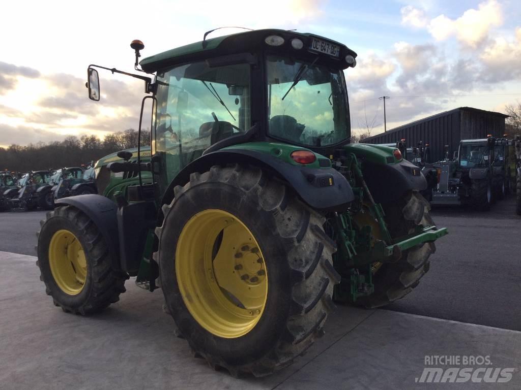 John Deere 6125R Traktori