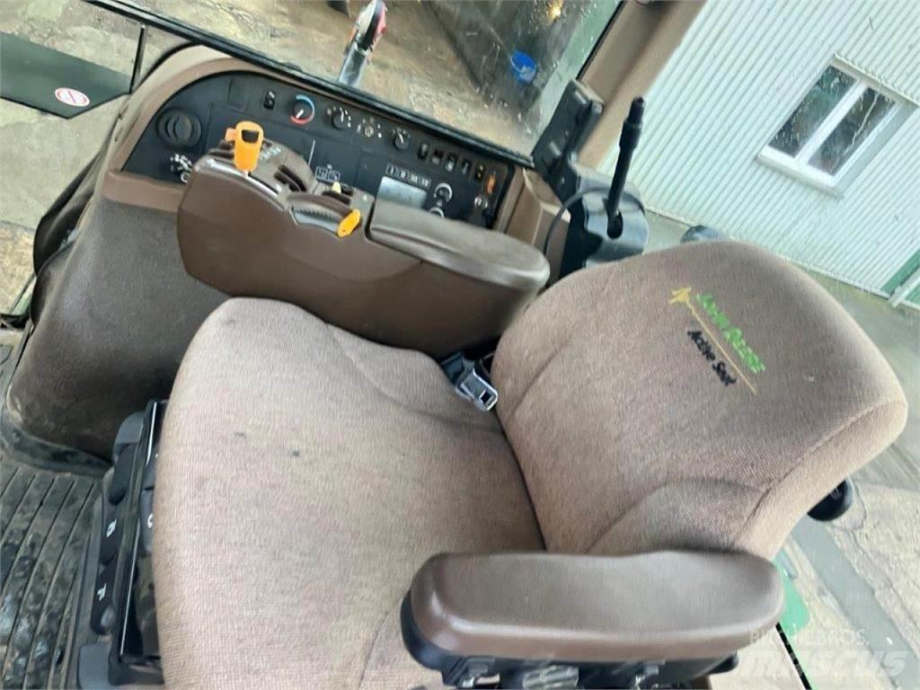 John Deere 8430 Traktori