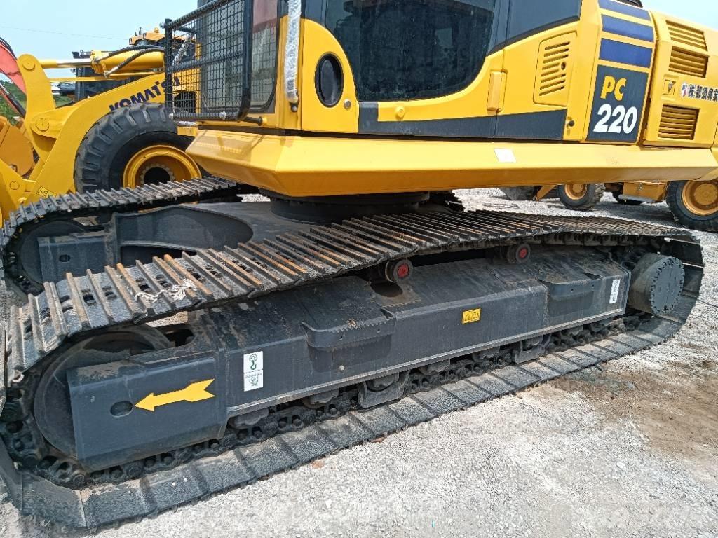 Komatsu PC 220-8 Bageri gusjeničari