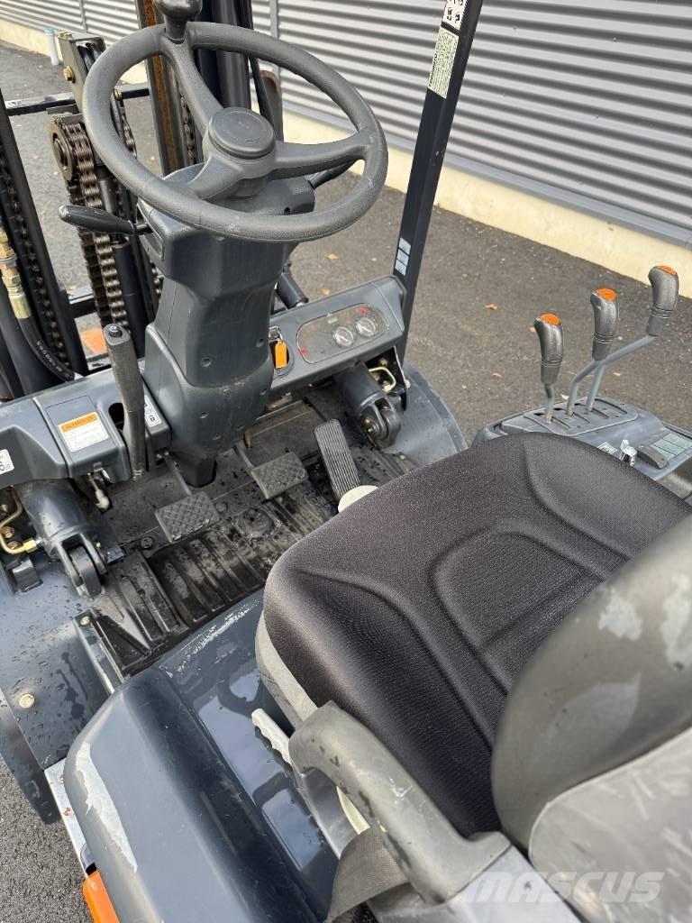 Doosan G 35 C-5 Plinski viličari