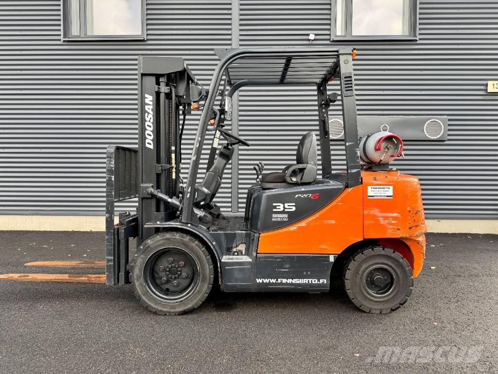 Doosan G 35 C-5 Plinski viličari