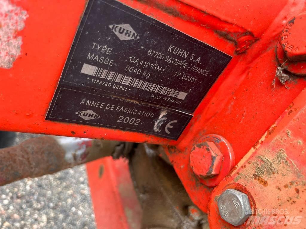 Kuhn GA 4121 G M Okretači i sakupljači sijena