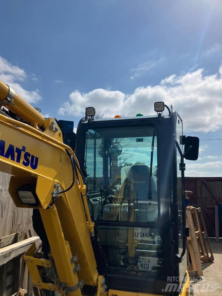 Komatsu PC 26 MR Mini bageri <7t