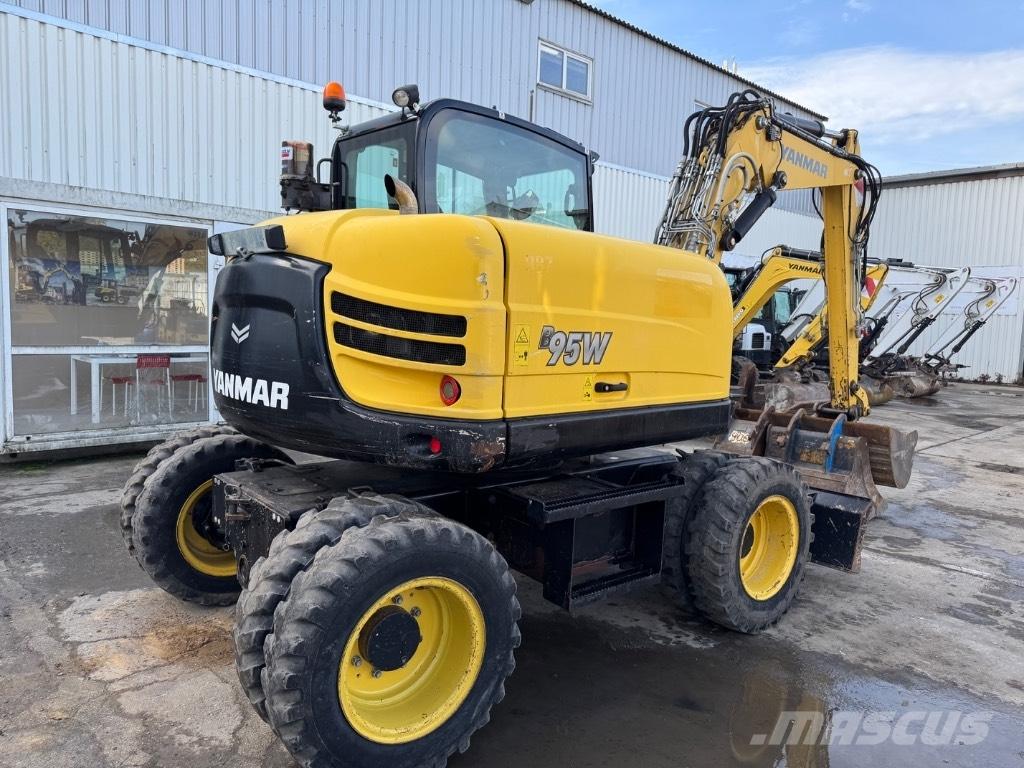 Yanmar B95W (40576) Bageri na kotačima