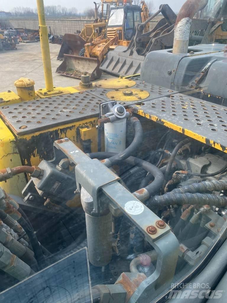 Volvo EC 160 B N LC Bageri gusjeničari