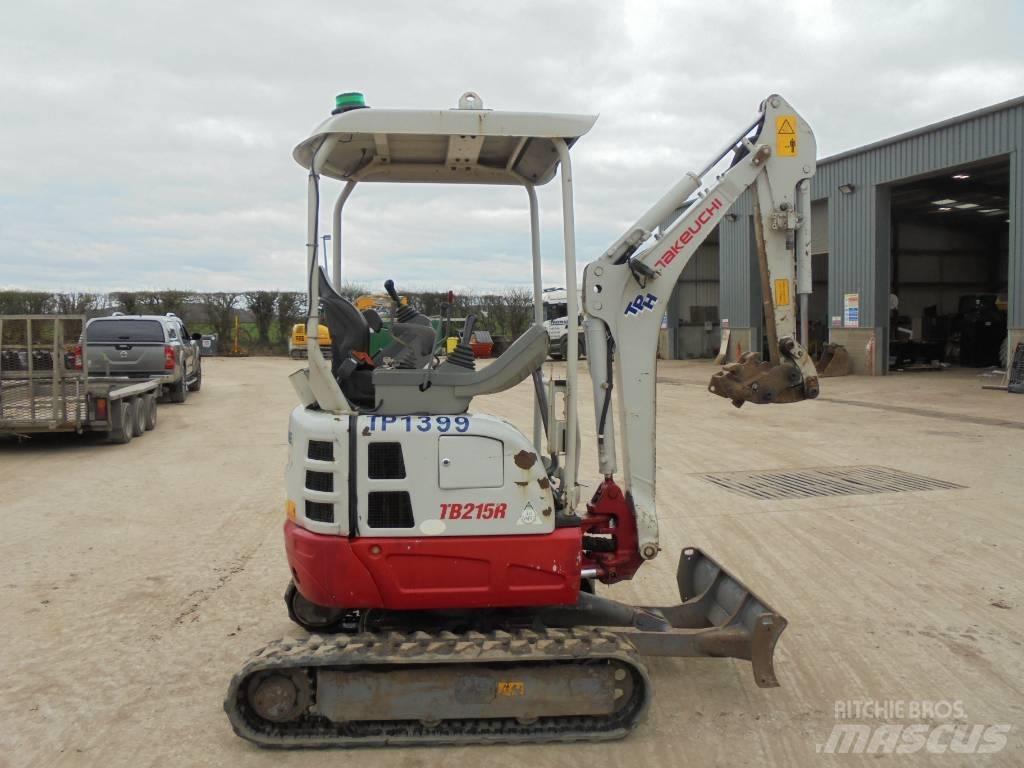 Takeuchi TB215R Mini bageri <7t