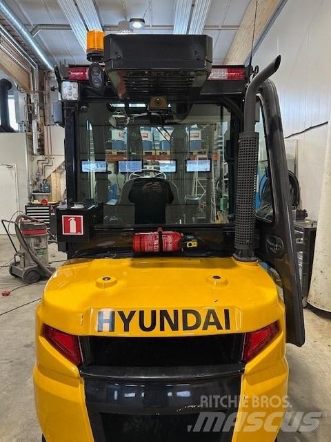 Hyundai 35 DA-9 Dizelski viličari