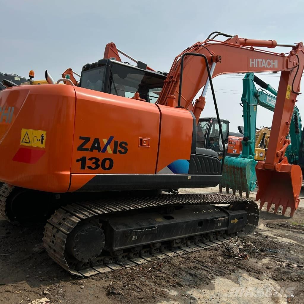 Hitachi 130 Bageri gusjeničari
