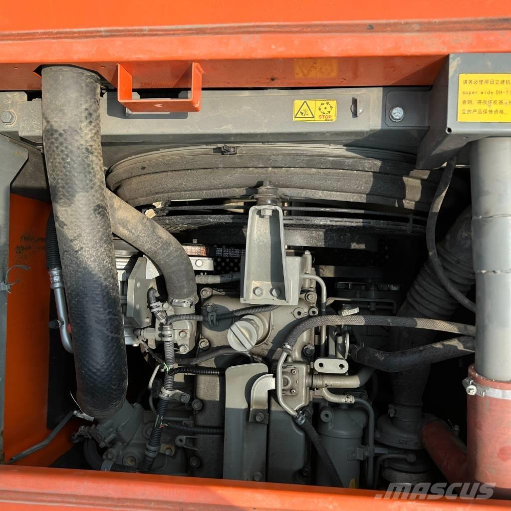 Hitachi 130 Bageri gusjeničari